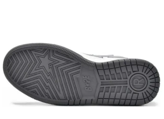 APE Stylish Skateboarding Shoes Men Low-top White/Gray