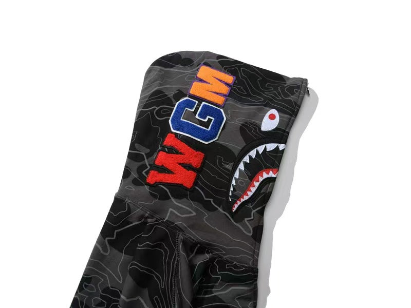 A BATHING APE